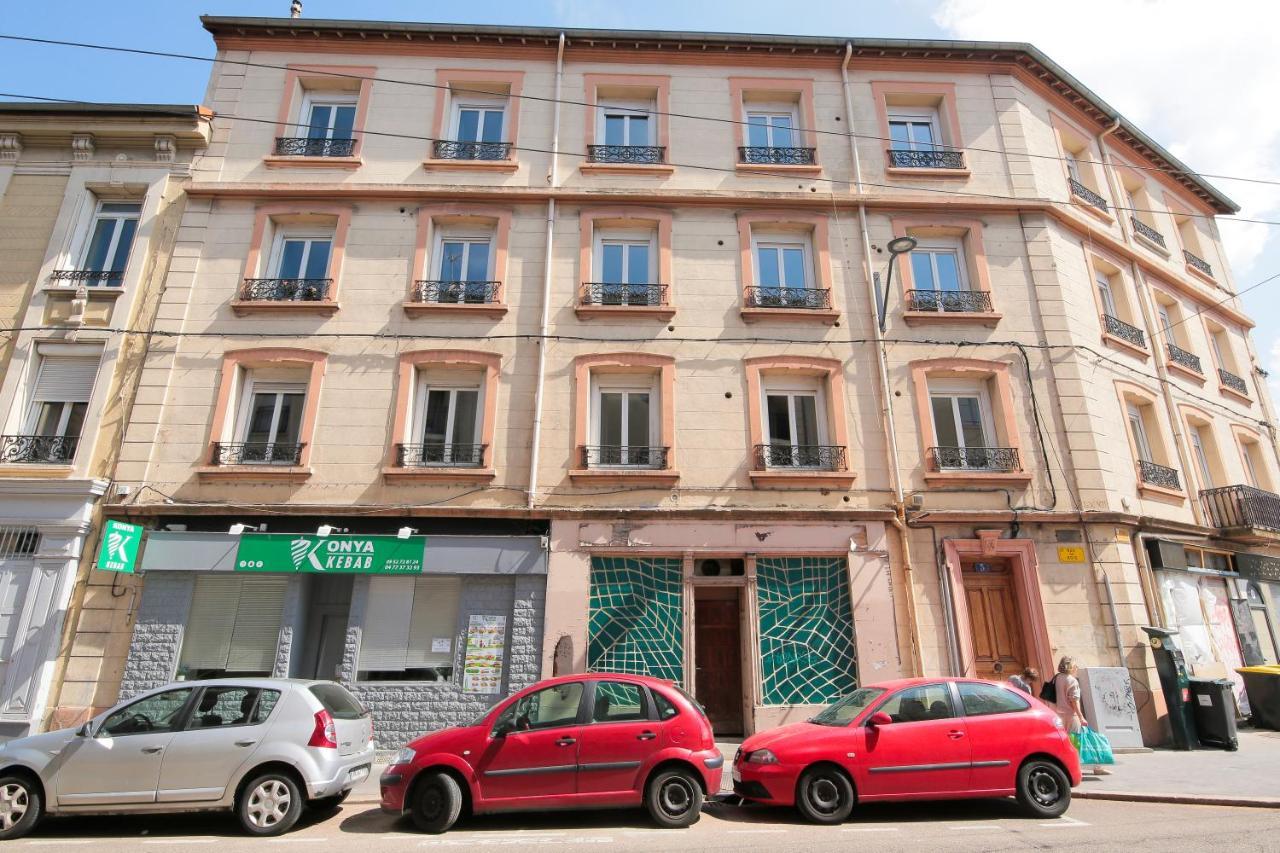 Le Zebre, T1 Hypercentre Chic Et Cosy, Wifi Par Sovalfi Apartment Saint-Etienne  Exterior photo